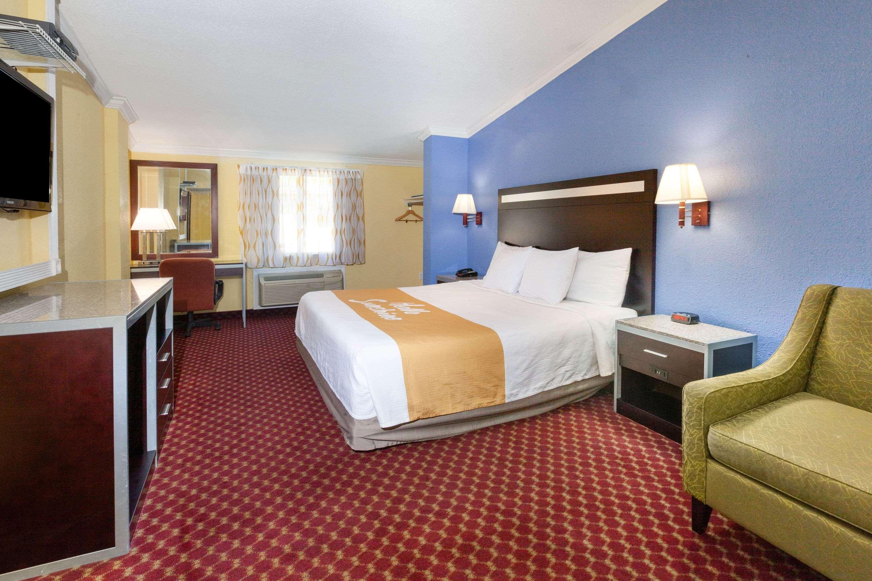 Days Inn By Wyndham Nanuet / Spring Valley Eksteriør bilde